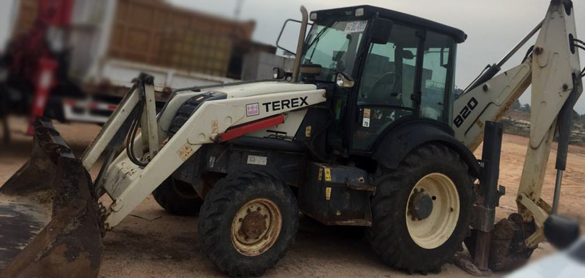 Backhoe loader Terex